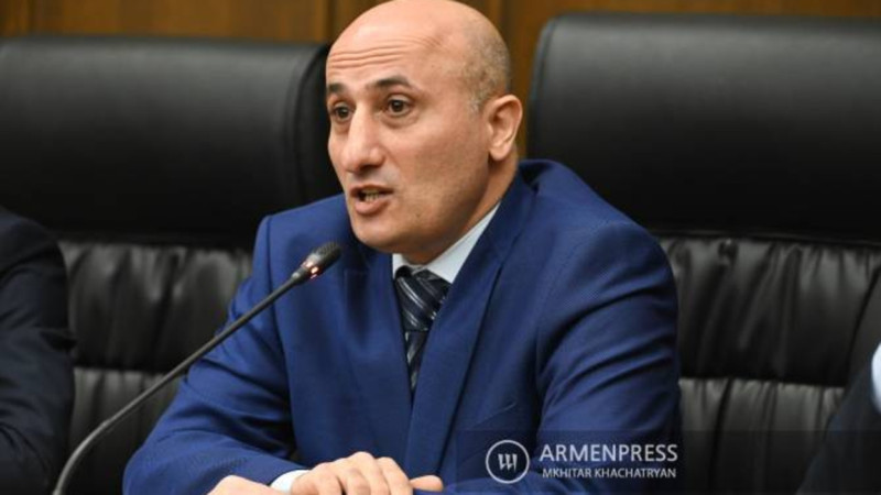 Qazaqstandaǵy ýchaskelerde bári jan-jaqty oilastyrylǵan – Armeniia OSK tóraǵasy referendým týraly