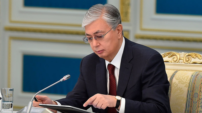Toqaev Perýmen eki kelisimdi ratifikatsiialady