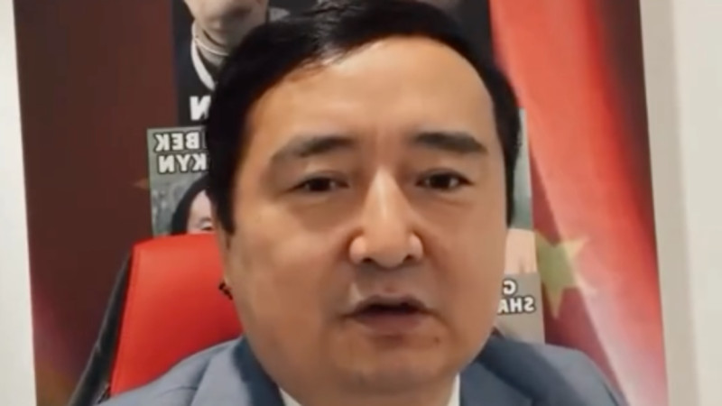 Serikjan Bilásh ómirden ozǵan Muhtar Shahanovqa til tigizdi