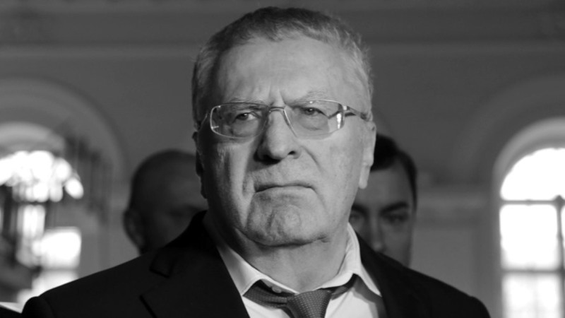 Almatyda Jirinovskiige estelik taqta ornatylýy múmkin