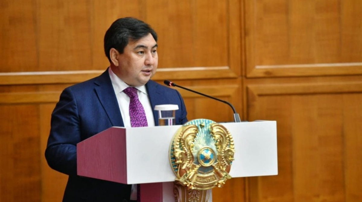 قازاقستاندا مەملەكەتتٸك قىزمەت سالاسىنداعى ادامي رەسۋرستاردى باسقارۋ ينستيتۋتى قۇرىلدى