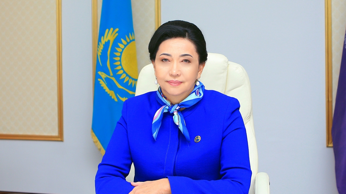 نوبەل لاۋرەاتى, زەرتتەۋ جوعارى وقۋ ورنى مەرتەبەسٸ, ەلەمدٸك رەيتينگتەر: ەۋەزوۆ ۋنيۆەرسيتەتٸ رەكتورى دەرييا قوجامجاروۆامەن سۇحبات