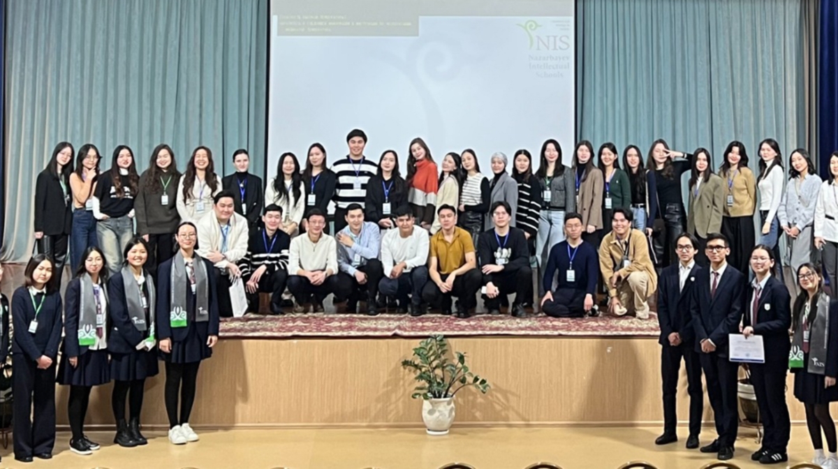 EdGiving Alumni NIS: جاساندى ينتەللەكت جەنە بٸلٸم بەرۋدٸڭ بولاشاعى