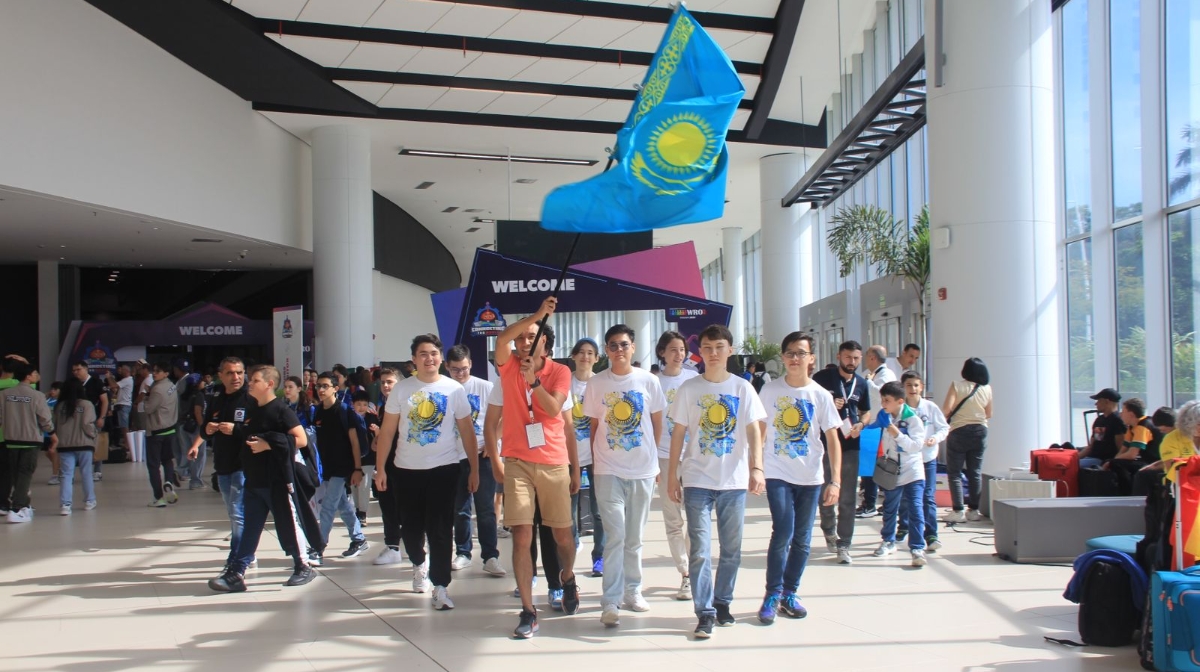 پانامادا ٶتكەن World Robot Olympiad-تاعى قازاقستاندىق جەڭٸس