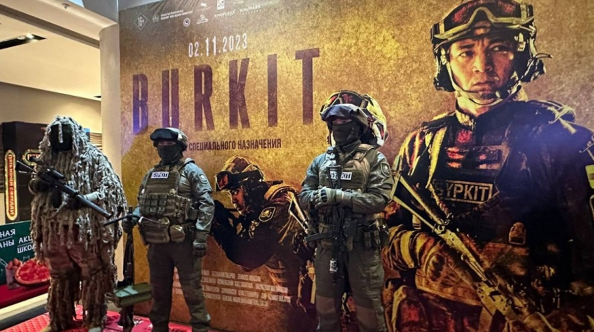 «Burkit» ekshn-filmi arnaiy jasaq sarbazdarynyń qiyn da, qyzyqty ómir kórsetedi