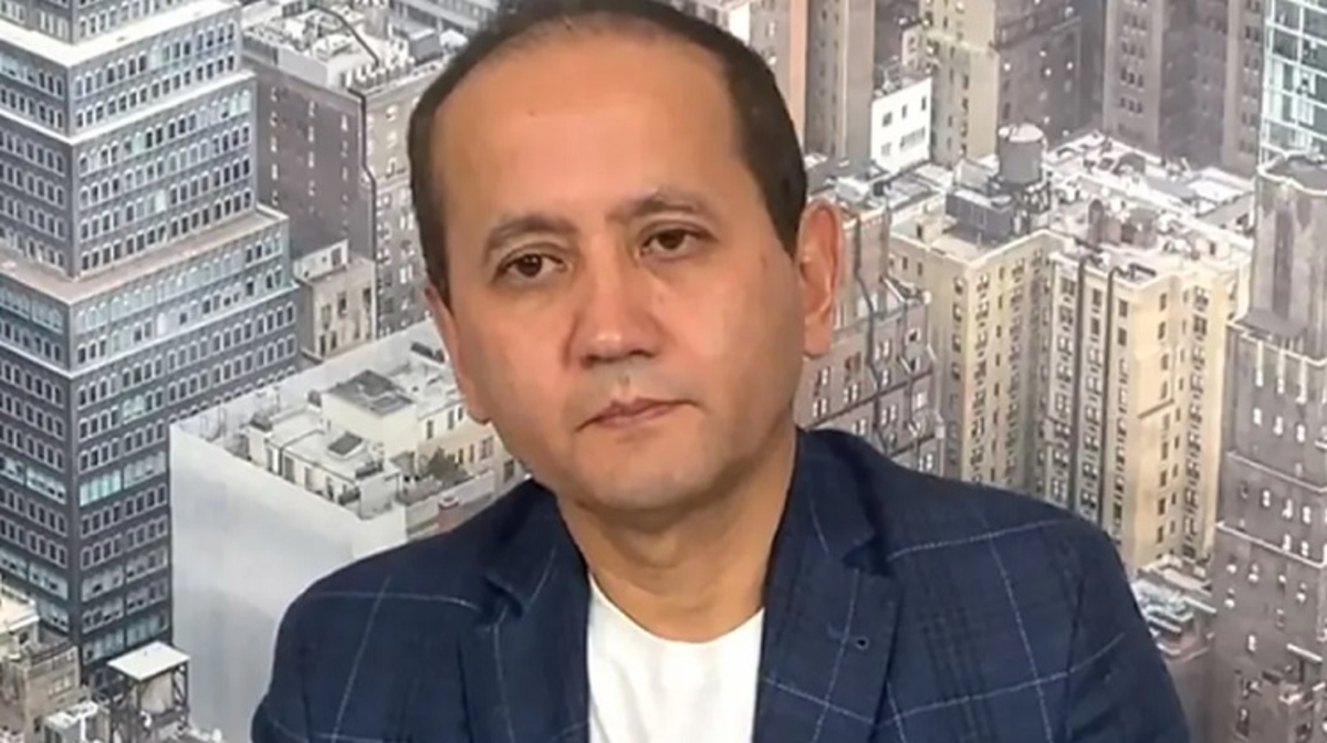 ەبليازوۆ اراعا كٸسٸ سالىپ, اقورداعا حات جٸبەرمەك