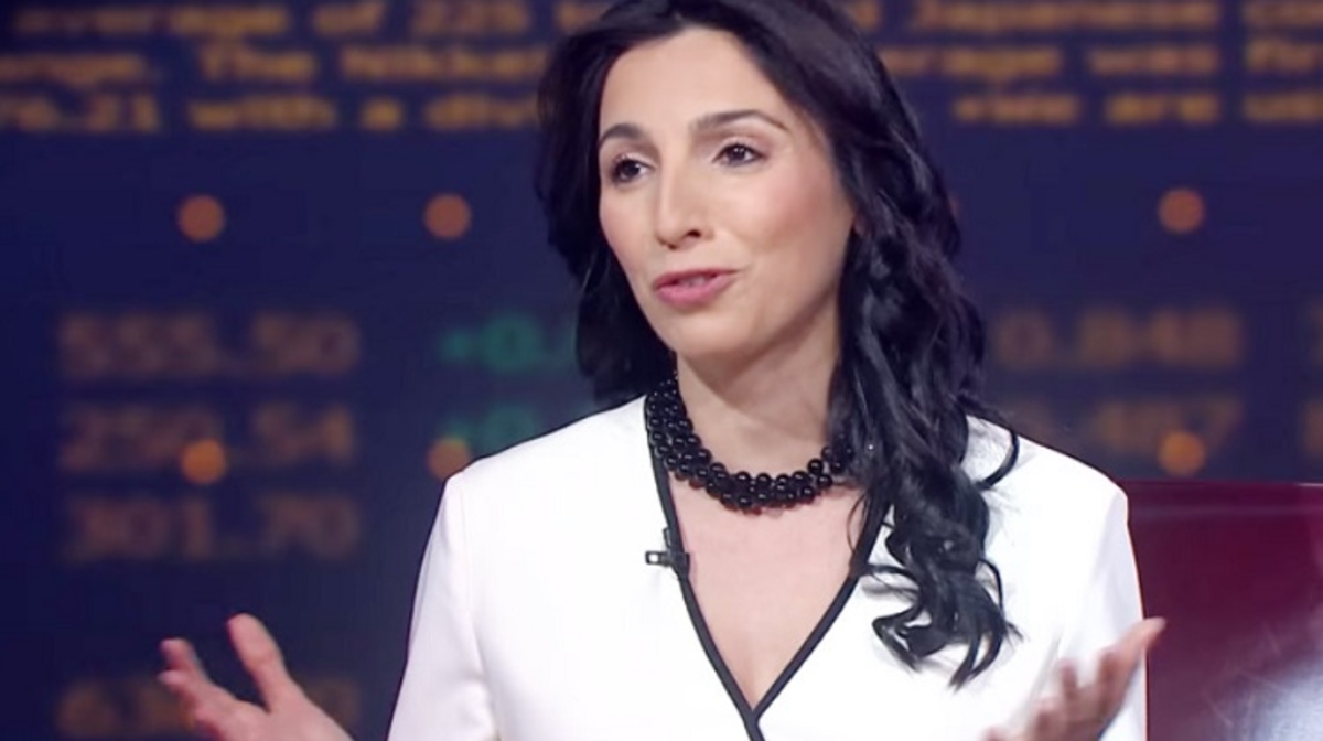 ەردوعان حافيزا حانىمعا ٷمٸت ارتادى