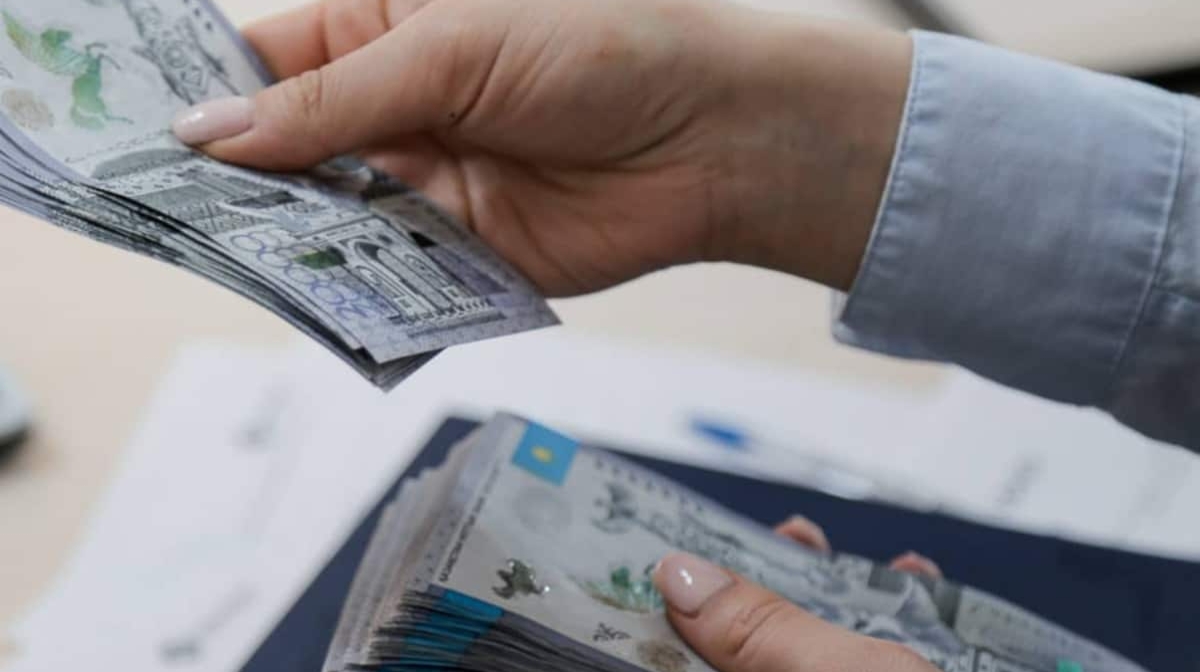 ەلەۋمەتتٸك تٶلەمدەر 14,5%-عا كٶتەرٸلەدٸ