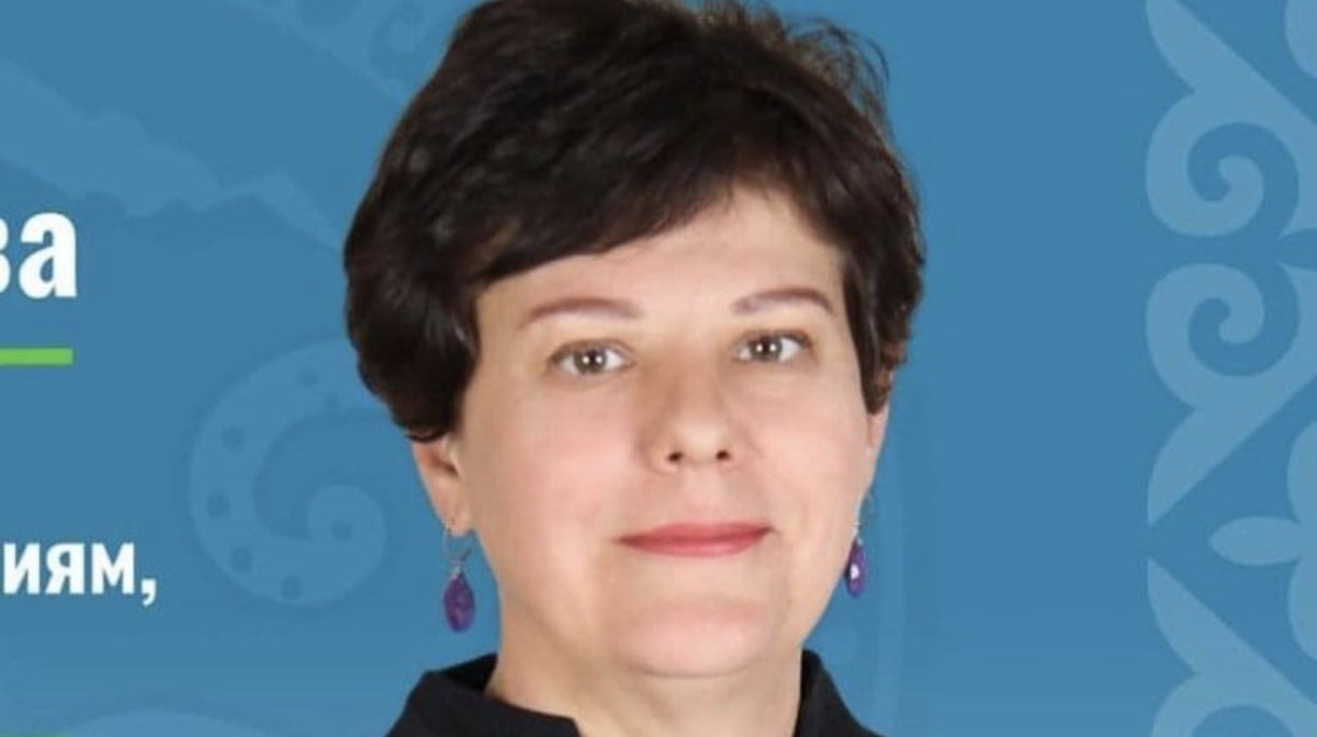 "ۇلتشىلدار باسىنان سٶز اسىرمايدى...". بەلگٸلٸ ساراپشى اتىشۋلى دەپۋتاتتى اقتاپ سٶيلەدٸ