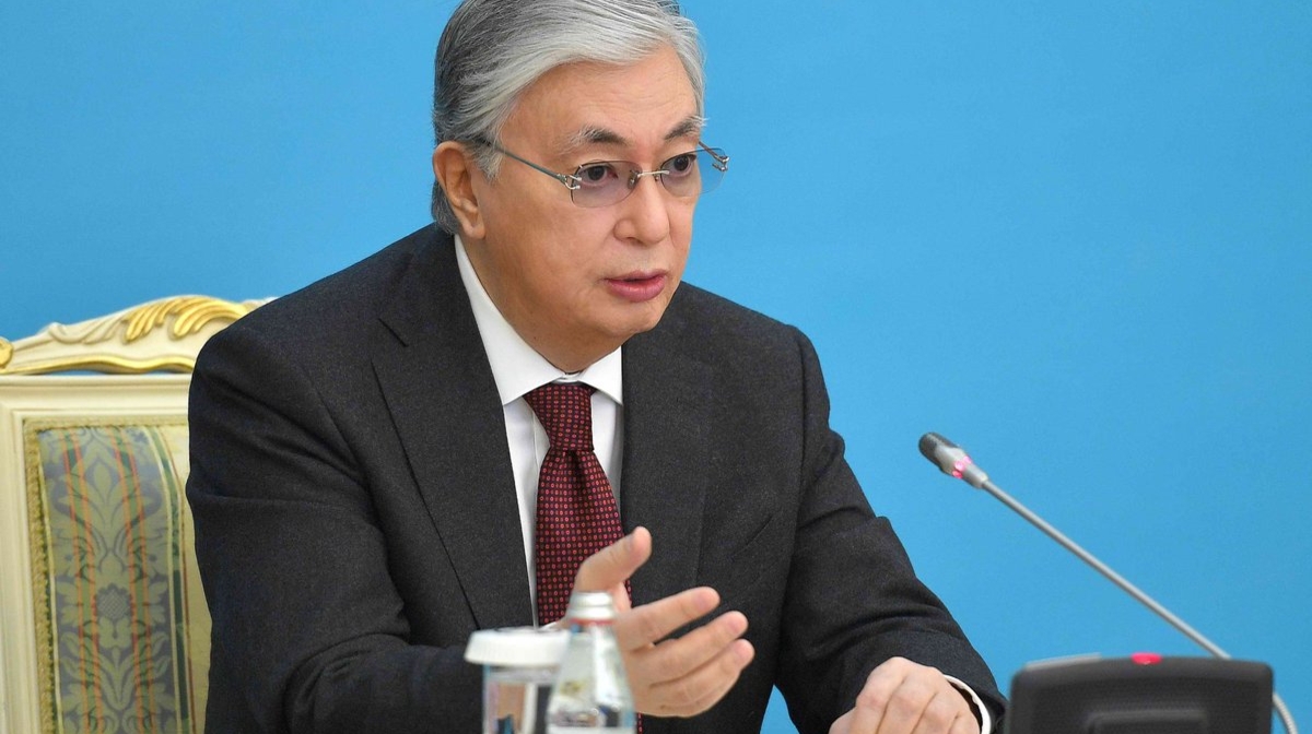 توقاەۆ "اسسامبلەيانىڭ قاجەتٸ بار ما?" دەگەن ساۋالعا جاۋاپ بەردٸ