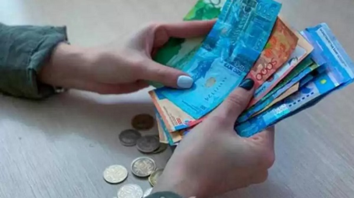 Astanada tabysy 35 482 teńgeden aspaityn turǵyndar áleýmettik kómek ala alady