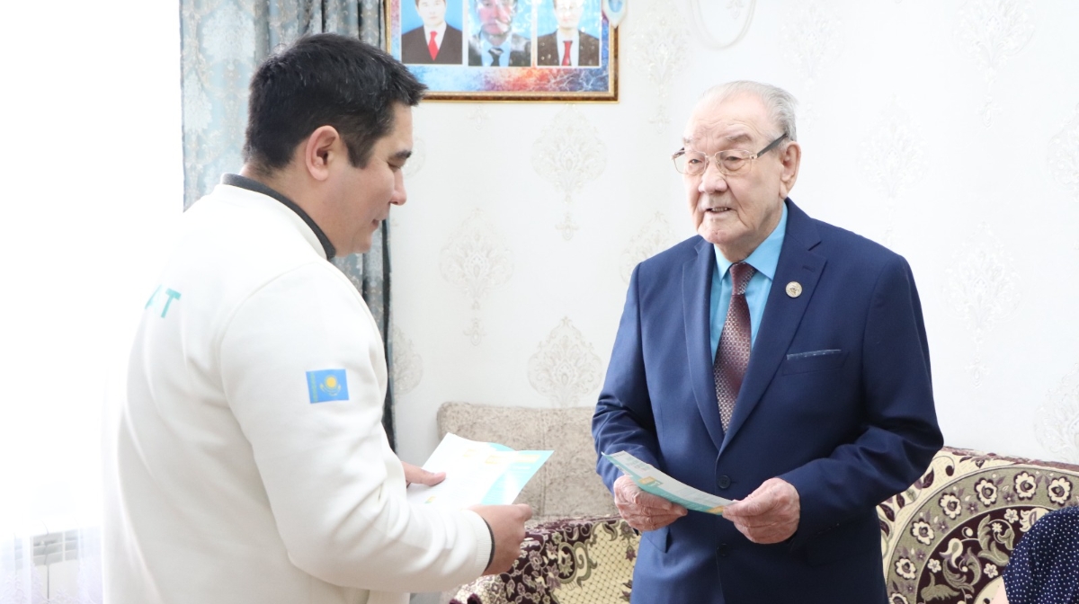 «Amanat» باعدارلاماسى: دەنساۋلىق ساقتاۋ سالاسى جاڭعىرتىلادى