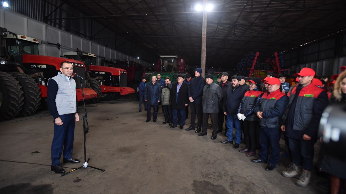 Toqaevtyń respýblikalyq qoǵamdyq shtaby SQO sharýalarymen kezdesti