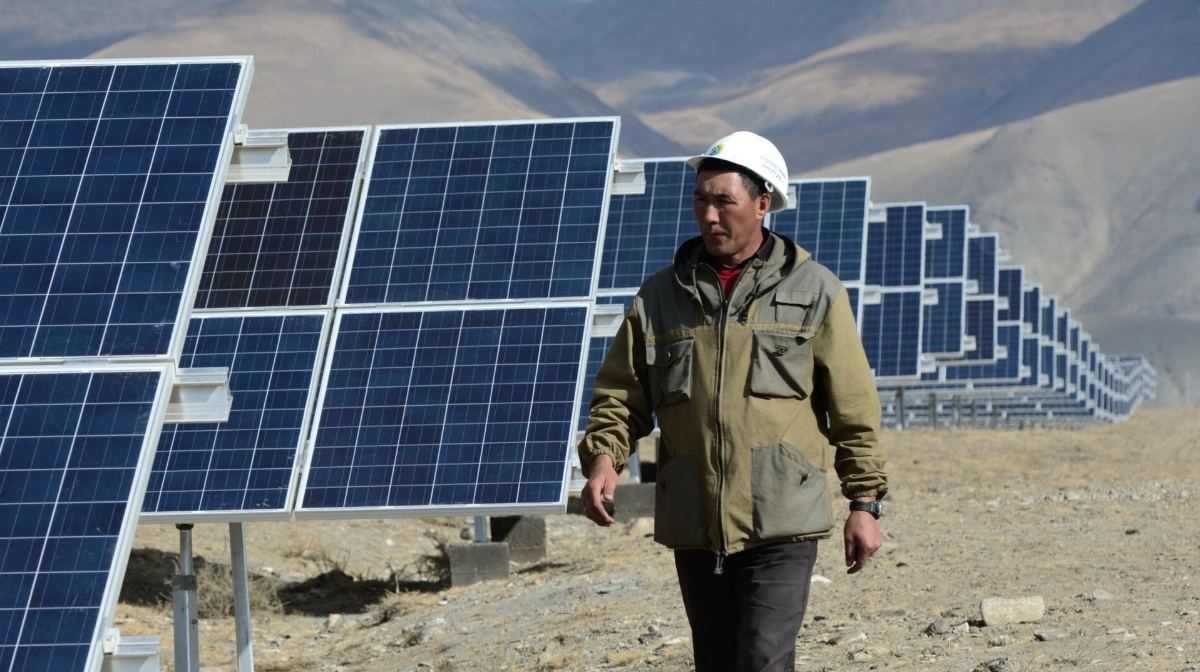 2025 jyly Qazaqstandaǵy "jasyl energiianyń" úlesi 6 paiyzǵa jetedi