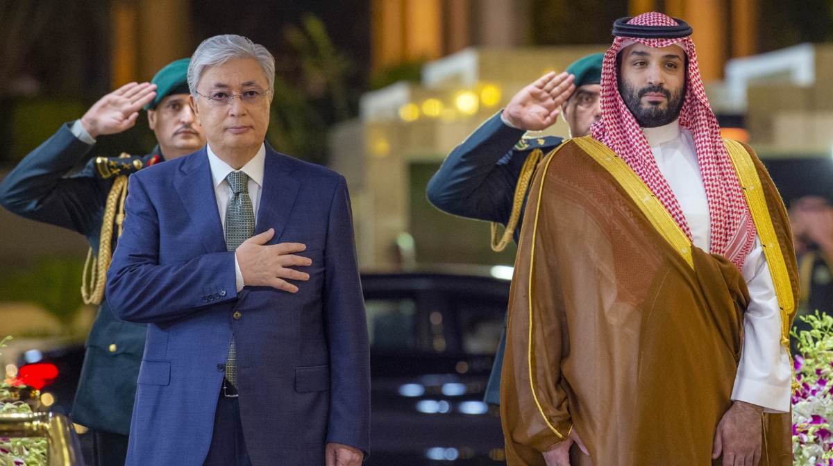 Arabtar Qazaqstandaǵy áljýaz salaǵa aqshaǵa quimaq