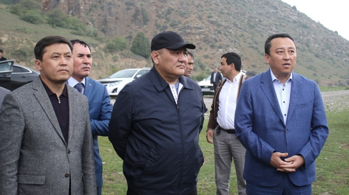 «AMANAT» پارتيياسى جايىلىم تاپشىلىعى شەشۋگە كٸرٸستٸ