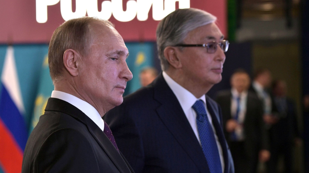 Как вторжение России в Украину разрушает экономику Казахстана