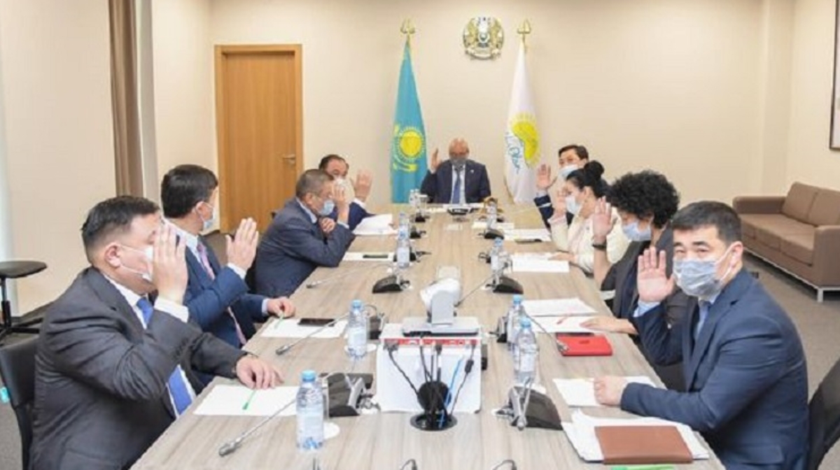 Túrkistan oblysynda «Nur Otan» partiiasynyń kezekten tys HHII sezine delegattar sailandy