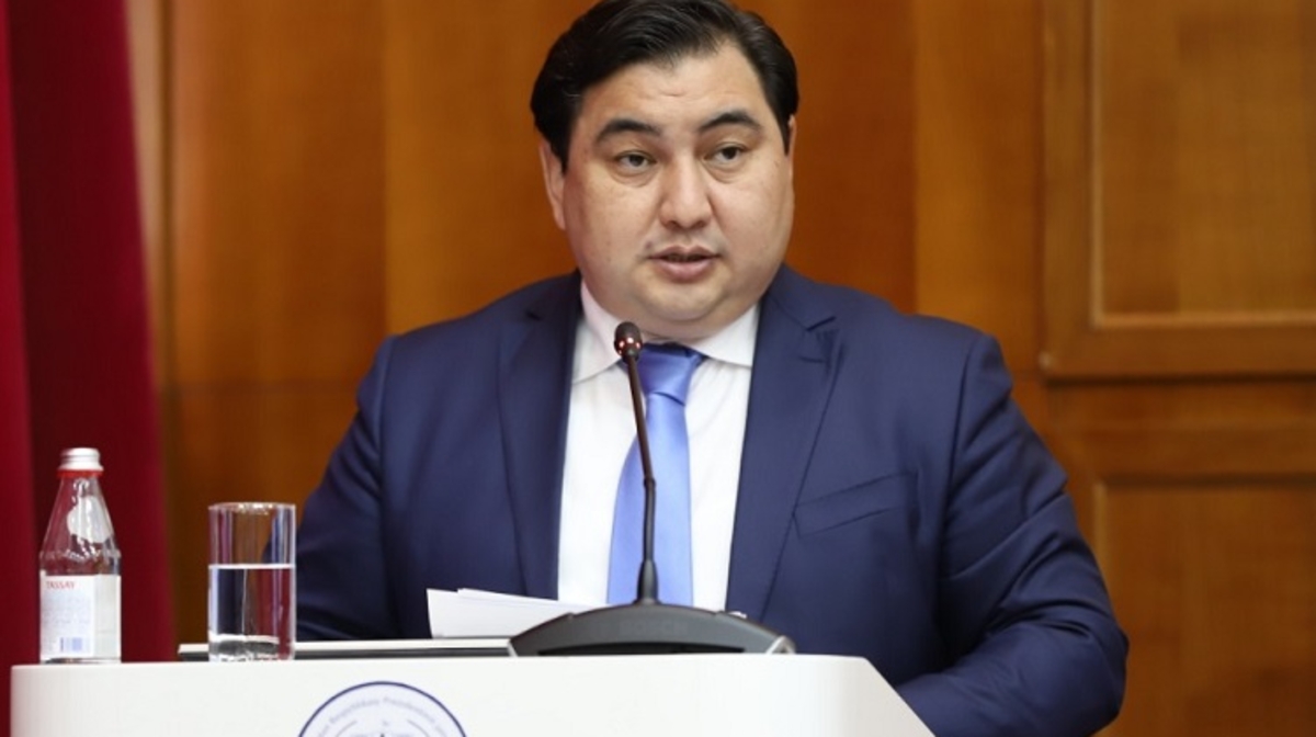 2021 jyly memlekettik qyzmet kórsetý salasynda 24,8 myńnan astam zań buzýshylyq anyqtaldy
