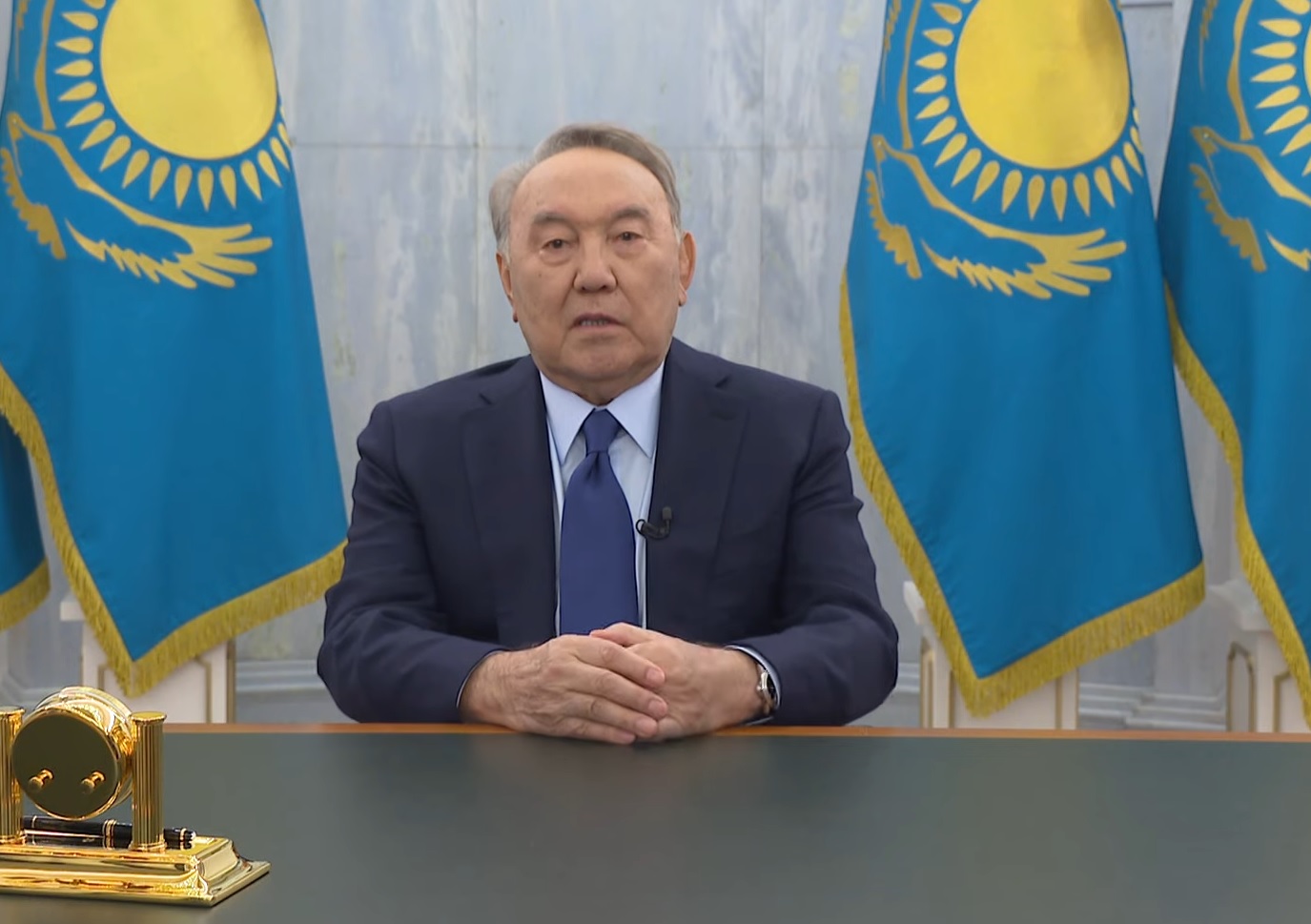 "Eldemin, eshqaida ketken joqpyn". Nazarbaev málimdeme jasady