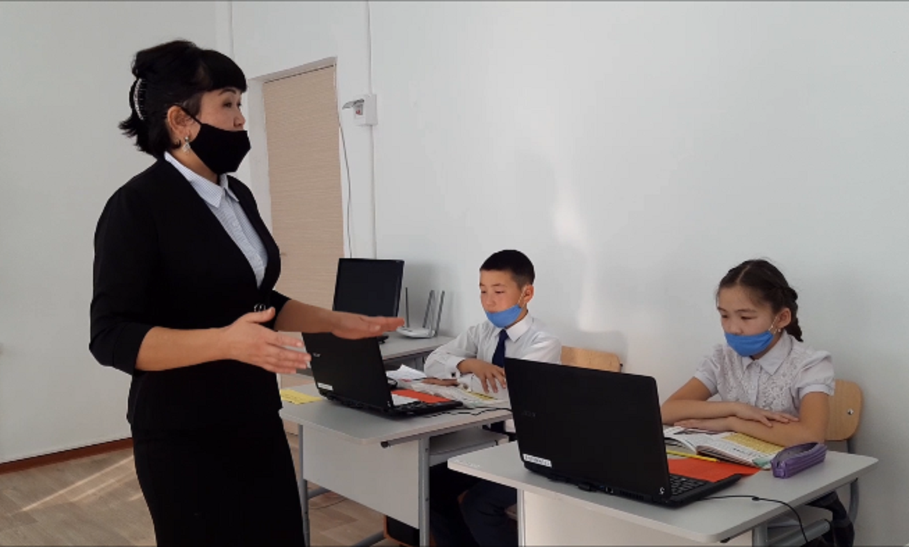 Obrazovanie iavliaetsia odnim iz vajneishih prioritetov Katon-Karagaia – glava raiona
