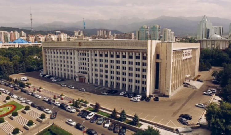 Almaty ákimdigi el Táýelsizdiginiń 30 jyldyǵyna BAQ arasynda baiqaý jariialady