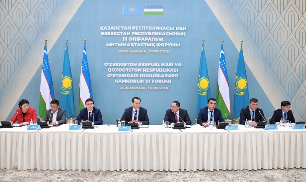 Túrkistanda Qazaqstan men Ózbekstannyń III óńiraralyq yntymaqtastyq forýmy bastaldy