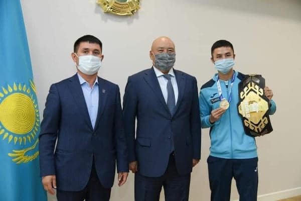 Shókeev «Turan» boks klýby qurylatynyn aitty