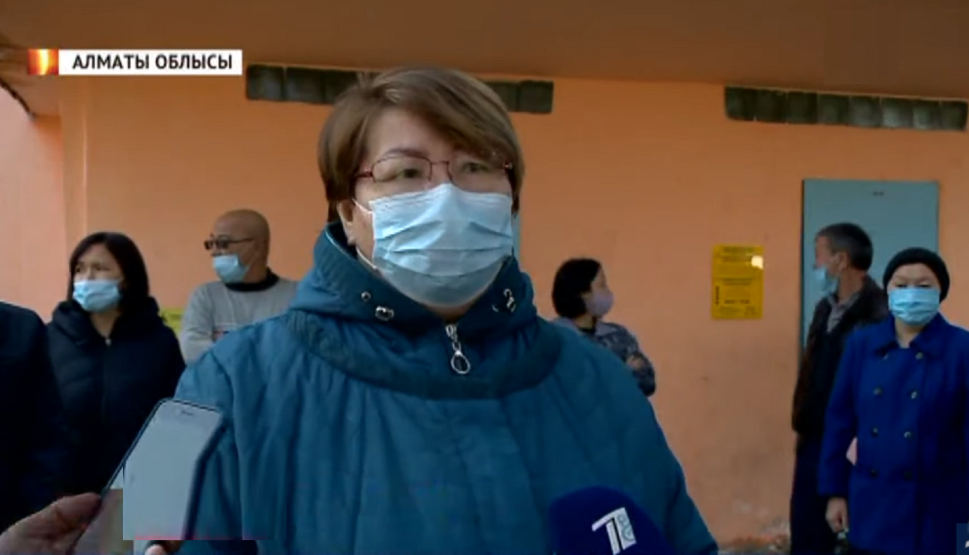 "Bizge aralas emes, qazaq mektebi kerek!". Talǵar turǵyndary talap qoidy (video)