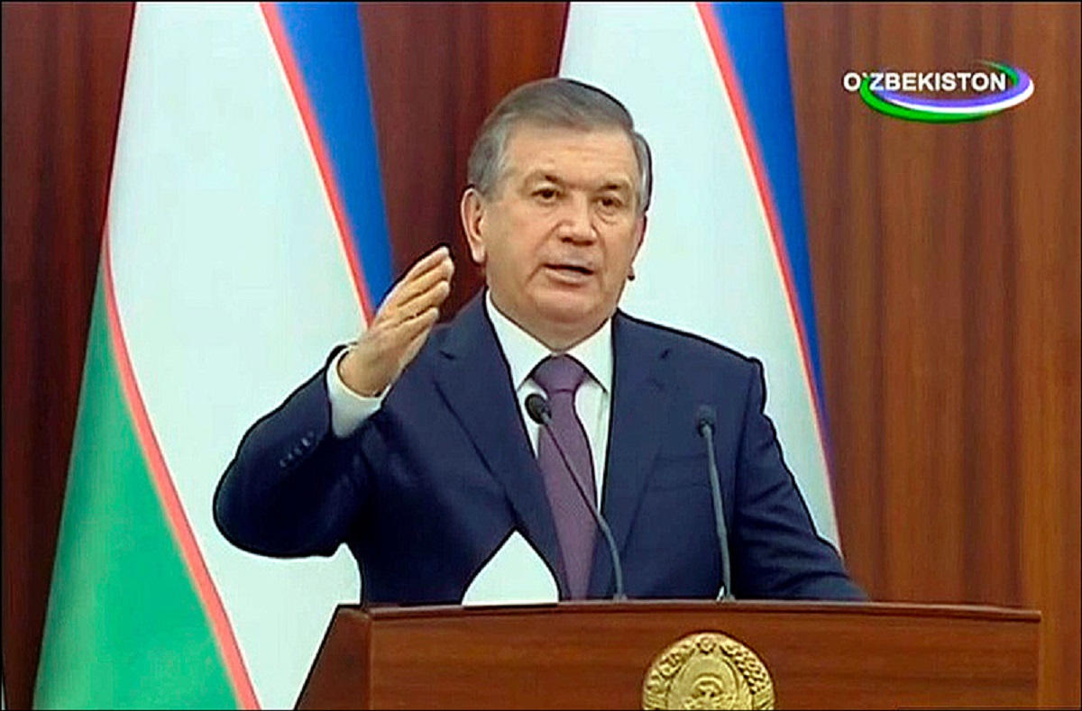ميرزيياەۆ: «پەتەردە تۇرىپ, قيىن كٷندەردٸ باستان ٶتكەردٸم»