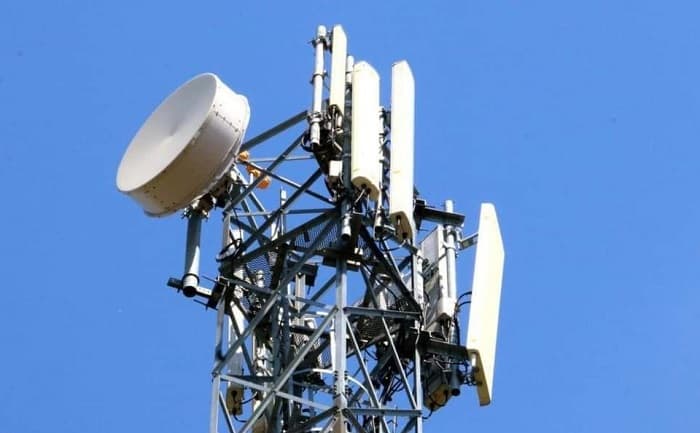 Túrkistan kóshelerine 5G-ge tegin qosylý aimaǵy ashyldy