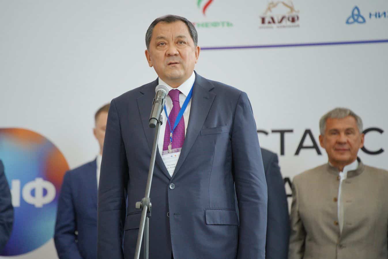 مۇناي-گاز حيميياسىمەن بايلانىستى جوبالارعا قوماقتى قارجى قۇيامىز - مينيستر نوعاەۆ