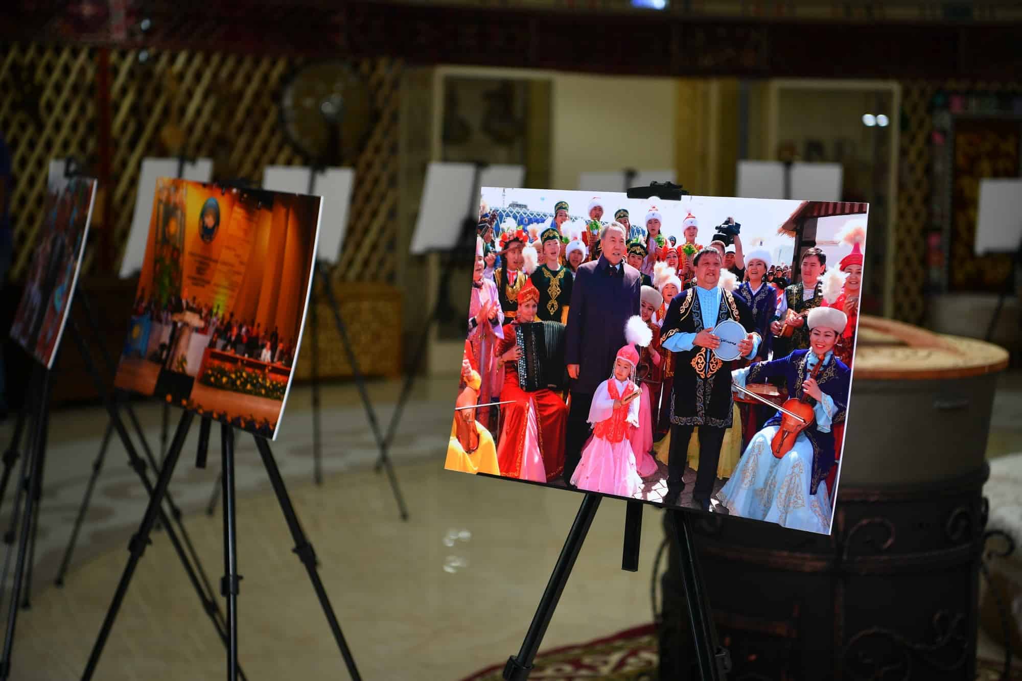 Assambleia arqaý bolǵan shara: Elordada Táýelsizdik toiyna arnalǵan fotokórme ótti