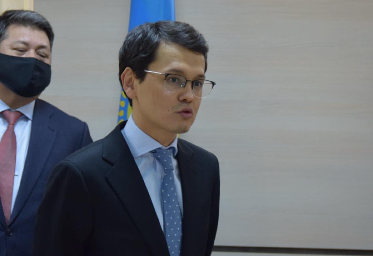 Сбербанк? Бізге ешкім көрсеткен жоқ. Бұл дұрыс шешім  – Министр Мусин