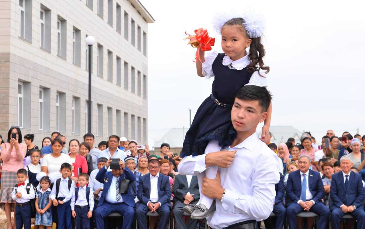 Biyl Shymkent qalasynda 25 myń bala mektep tabaldyryǵyn attaidy