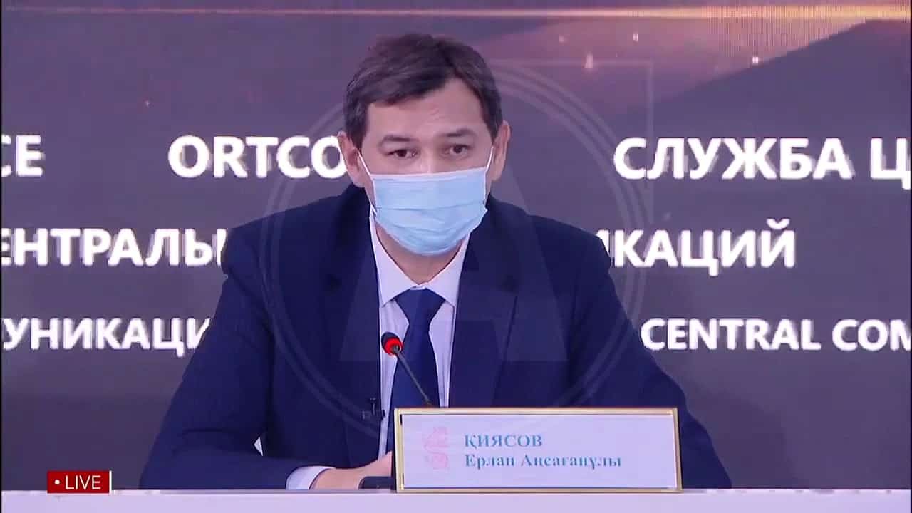 Bas memlekettik sanitarlyq dáriger jańa Qaýlyǵa qol qoidy
