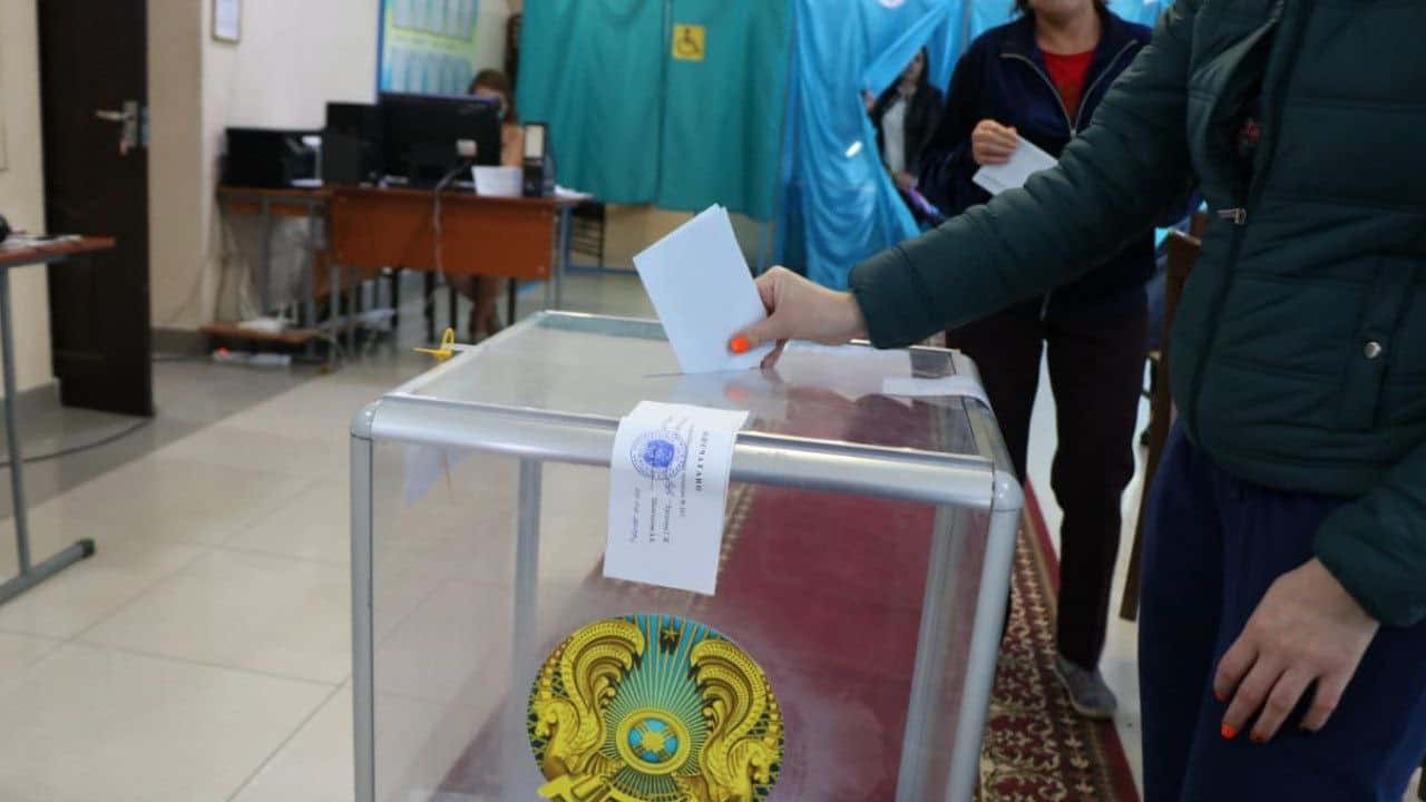 Бүгін 730 ауылдың әкімі сайланады