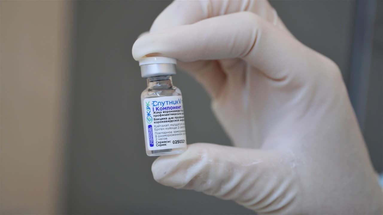Qazaqstanda Pfizer ekpesin balalarǵa sala bastaýy múmkin