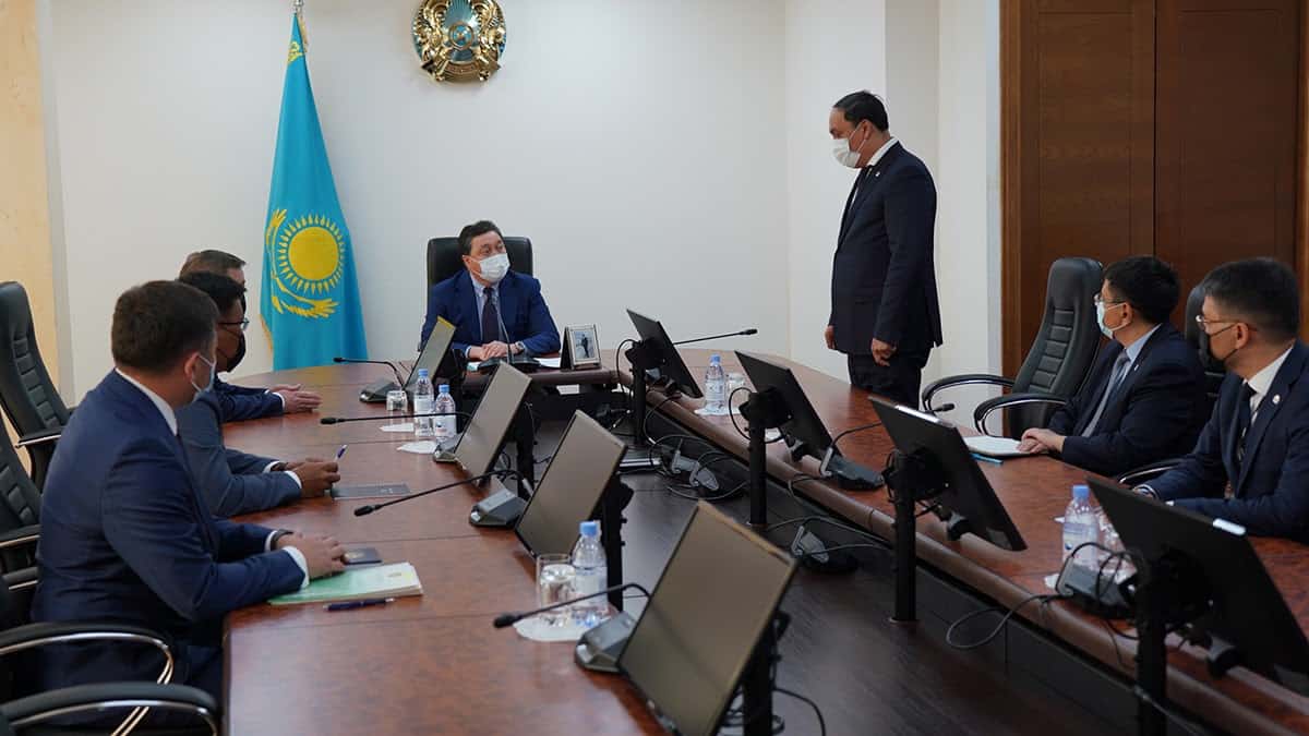 Mámin Aýyl sharýashylyǵy ministriniń mindetin atqaratyn adamdy tanystyrdy