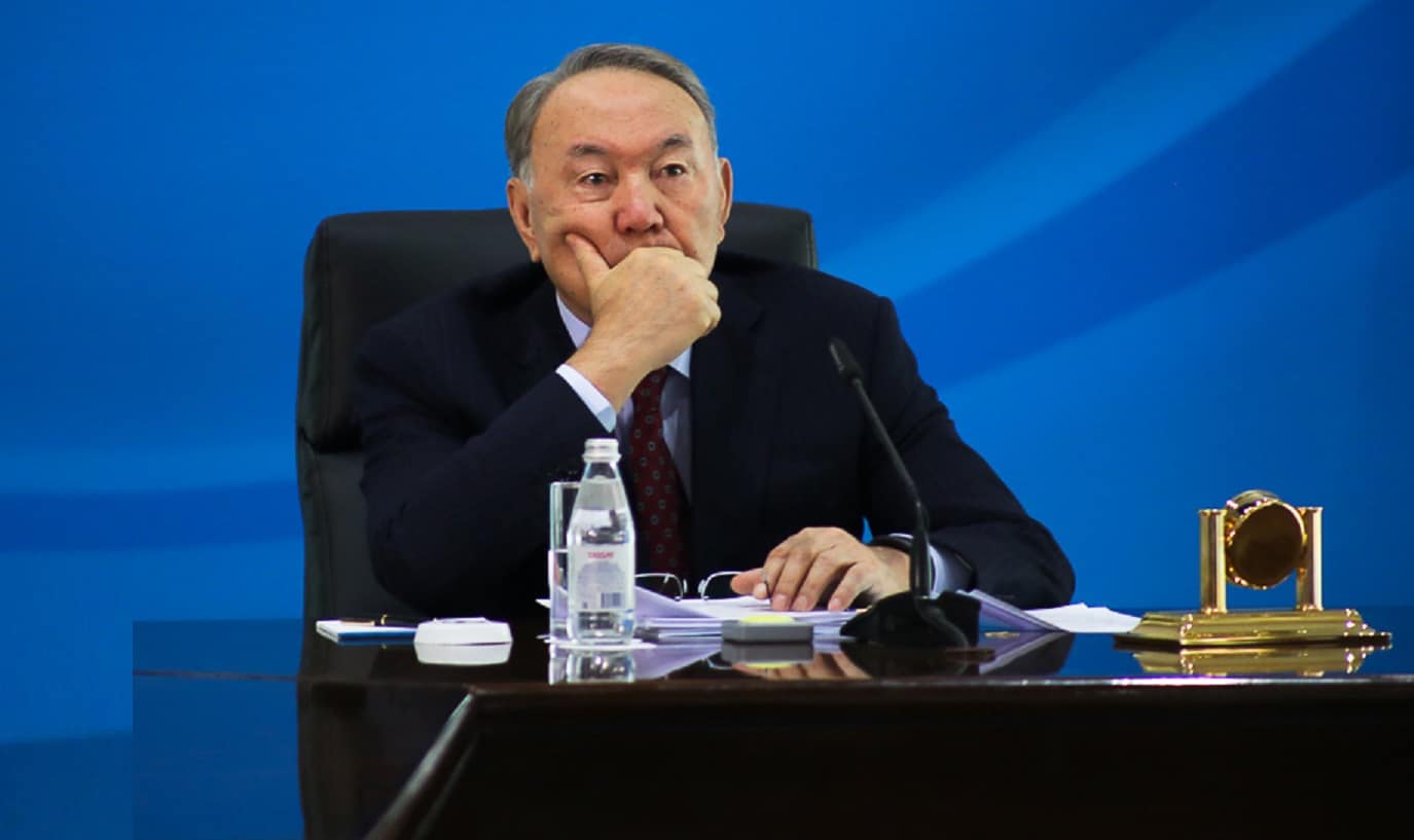 "Sýjúrek. Satqyn". Nazarbaev sheteldegi oppozitsiia ókilderine qatysty pikir bildirdi