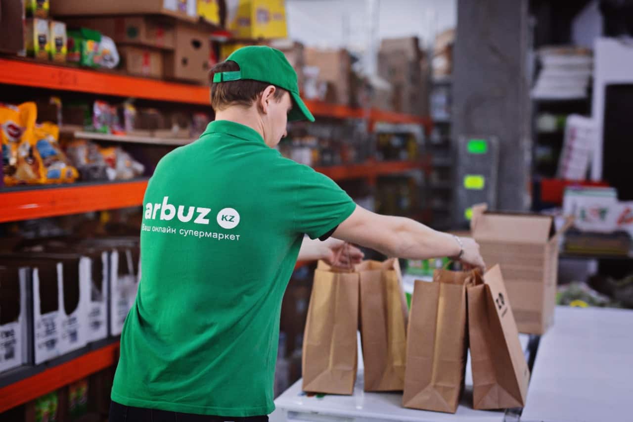 Qazaqstandaǵy iri onlain sýpermarket 3 jyldyǵyn toilaidy