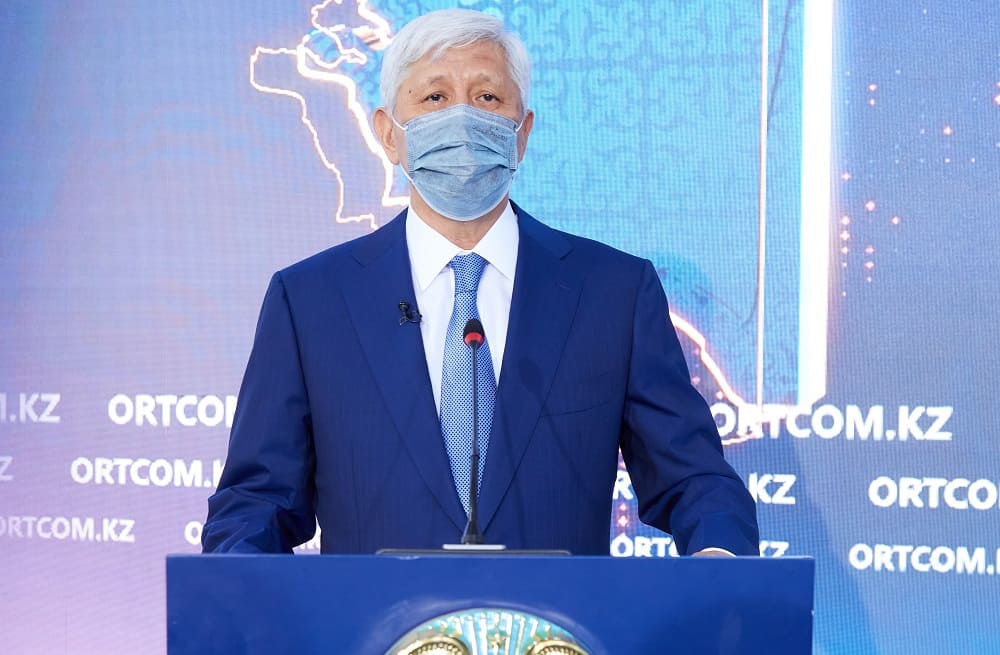 Amandyq Batalov: «Jetisýda taǵy 2 qant zaýyty qalpyna keltiriledi»