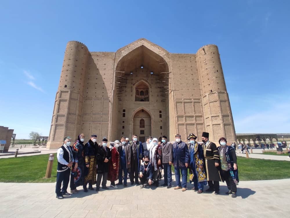 ارىستىق ارداگەرلەر رۋحاني استانا - تٷركٸستان قالاسىنىڭ قۇرىلىسىمەن تانىستى