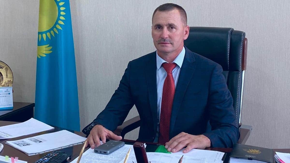 Қос азаматтығы бар шымкенттік шенеунік жұмыстан қуылды