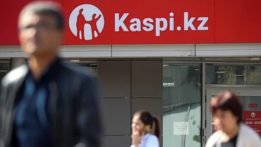 Kaspii bank? Áýeli, ofshorlardaǵy aqshany qaitarsyn! - Qosanov