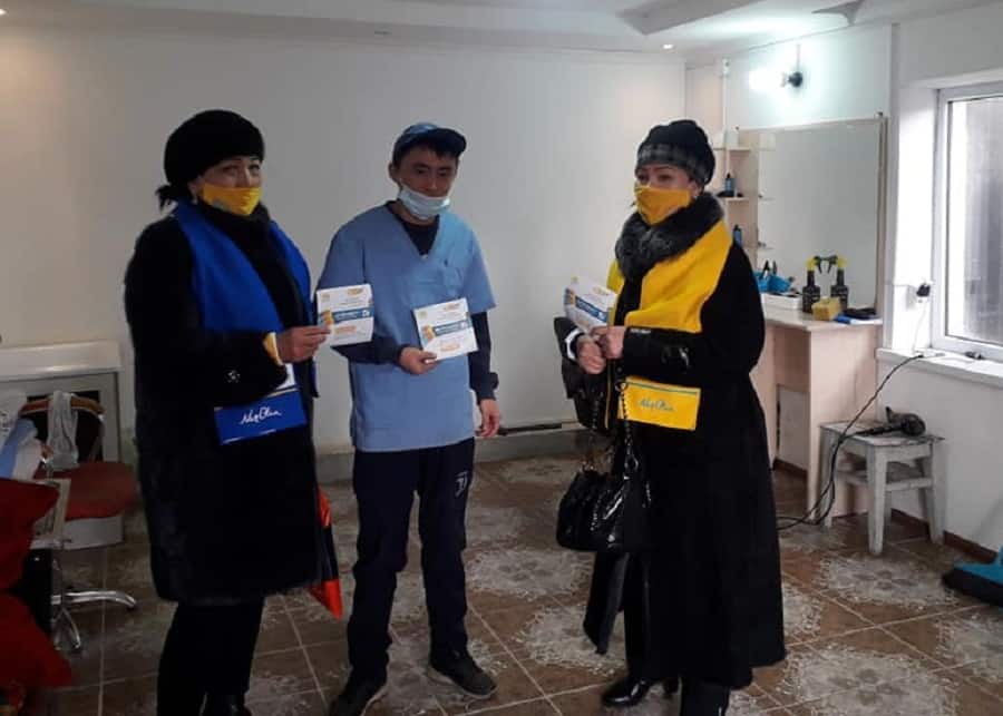 «Nur Otan» پارتيياسى ٷمٸتكەرلەرٸ شاياندا جاس كەسٸپكەرمەن كەزدەستٸ