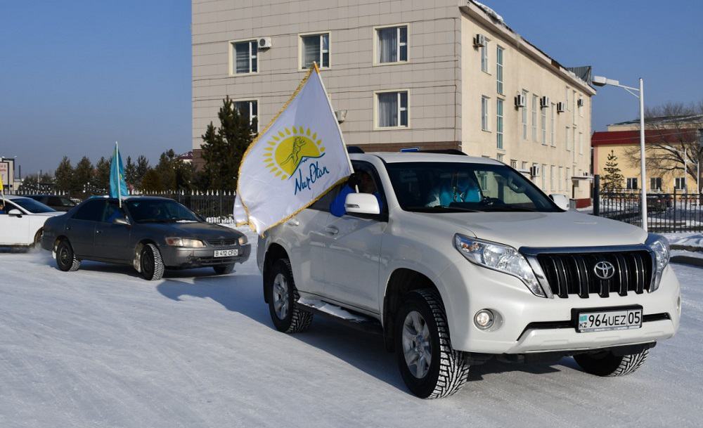 Alakól aýdanynda «Nur Otan» partiiasy avtosherý uiymdastyrdy
