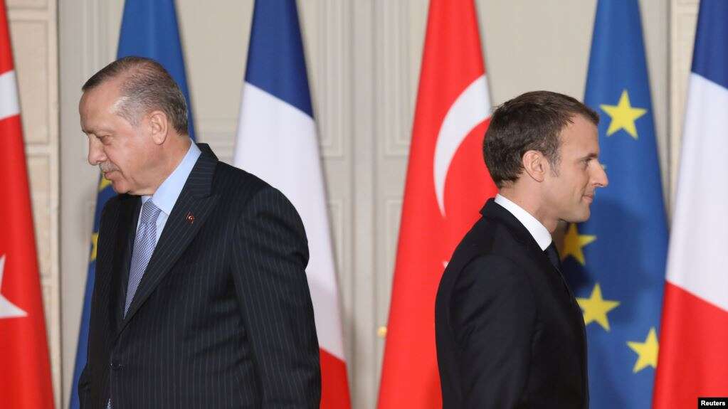 Erdoǵan Makrondy musylmandarǵa kózqarasy úshin synady