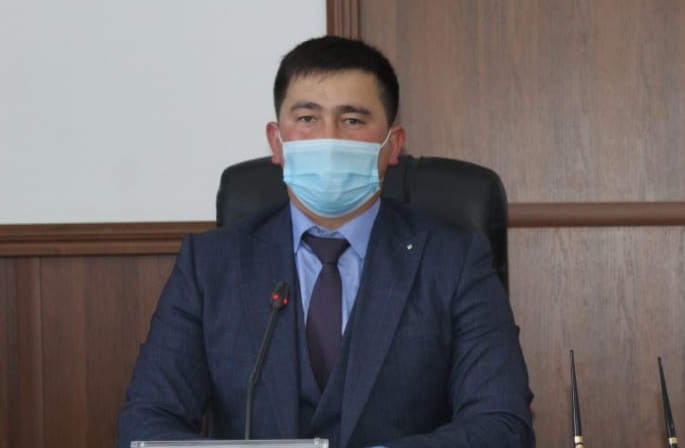لەپسٸ اۋىلىنىڭ ەكٸمٸ ەسەپ بەردٸ