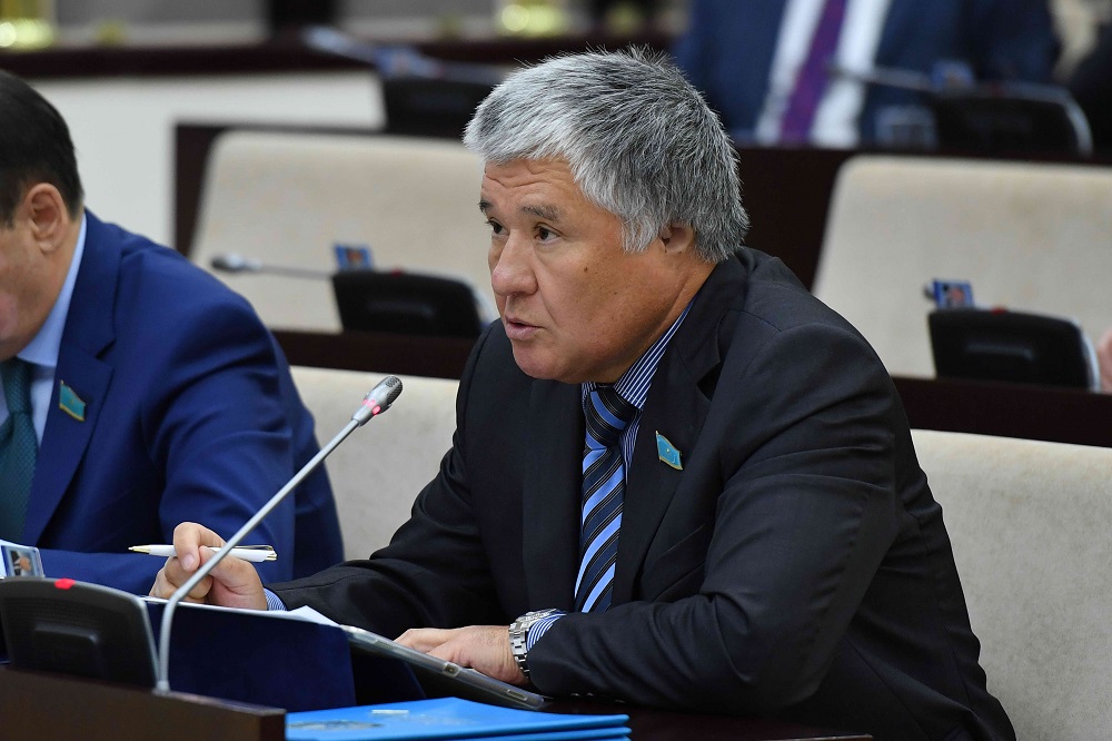 Сенатор: «Банктер шағын бизнеске несие беруге мүдделі емес»